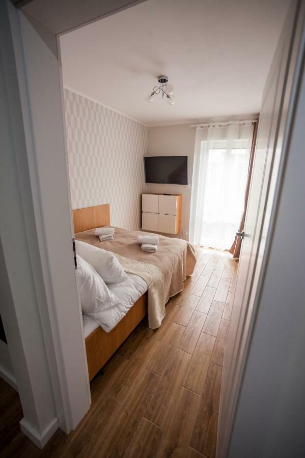 אוסטקה Apartamenty Baltyckie - Sloneczna Oaza - Parking, Taras, Ogrod, Wifi מראה חיצוני תמונה