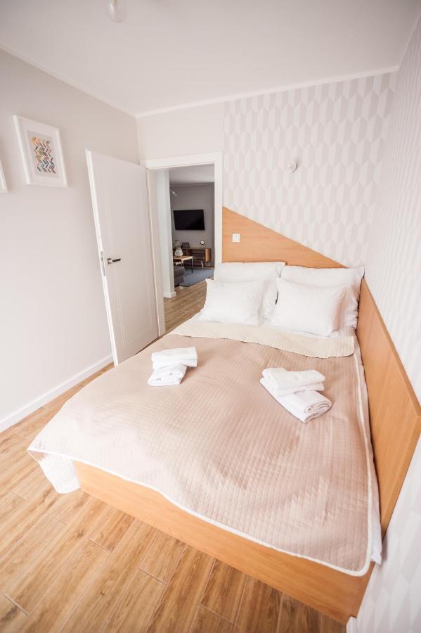 אוסטקה Apartamenty Baltyckie - Sloneczna Oaza - Parking, Taras, Ogrod, Wifi מראה חיצוני תמונה