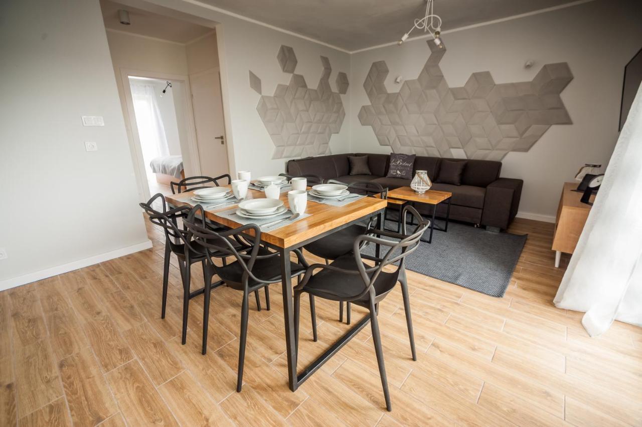 אוסטקה Apartamenty Baltyckie - Sloneczna Oaza - Parking, Taras, Ogrod, Wifi מראה חיצוני תמונה