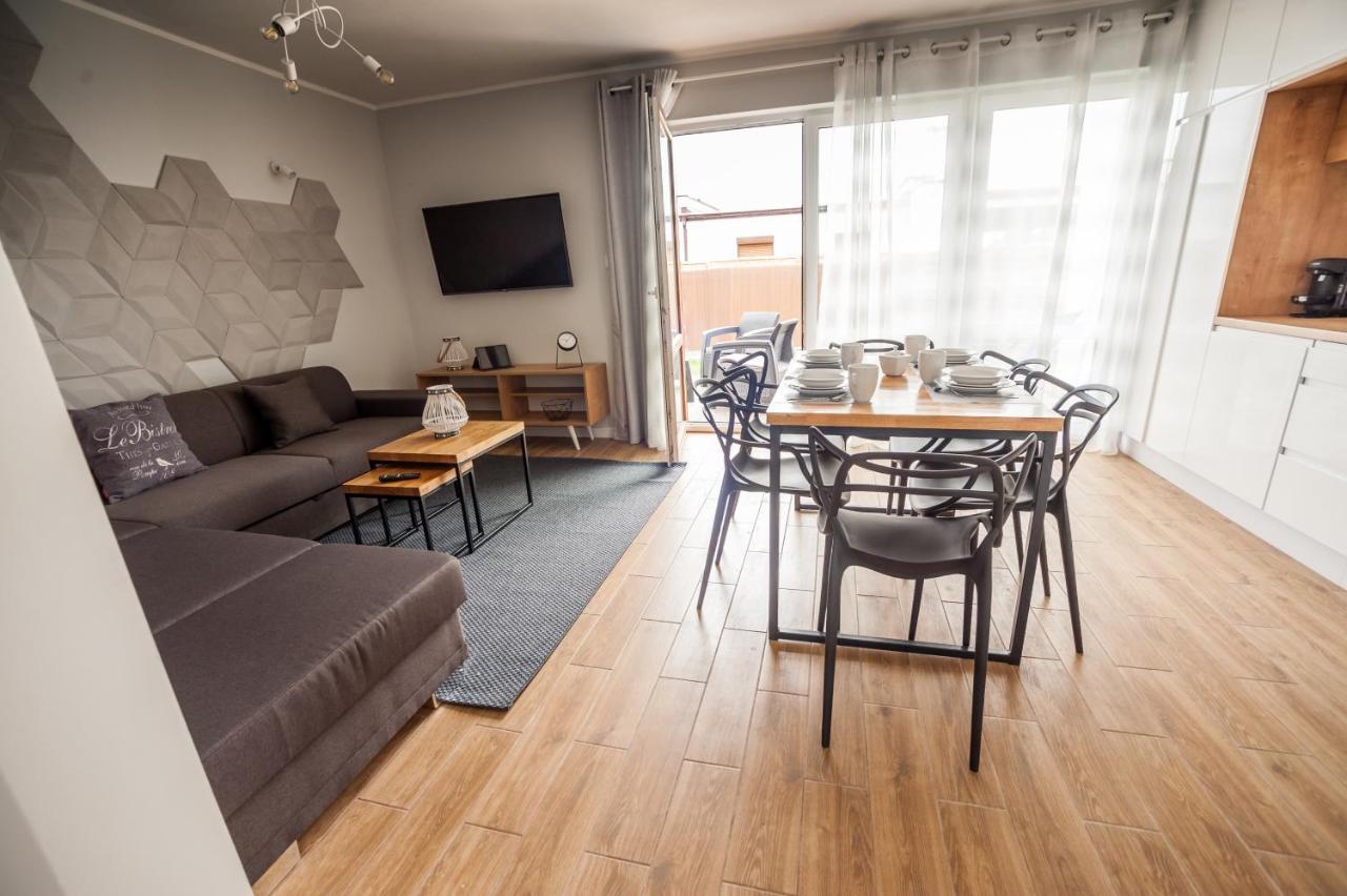 אוסטקה Apartamenty Baltyckie - Sloneczna Oaza - Parking, Taras, Ogrod, Wifi מראה חיצוני תמונה