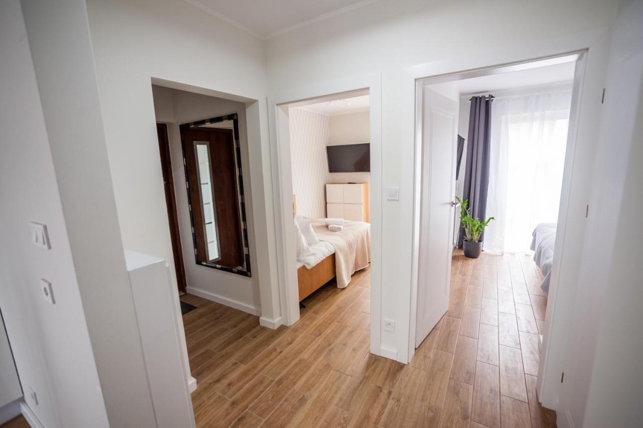 אוסטקה Apartamenty Baltyckie - Sloneczna Oaza - Parking, Taras, Ogrod, Wifi מראה חיצוני תמונה