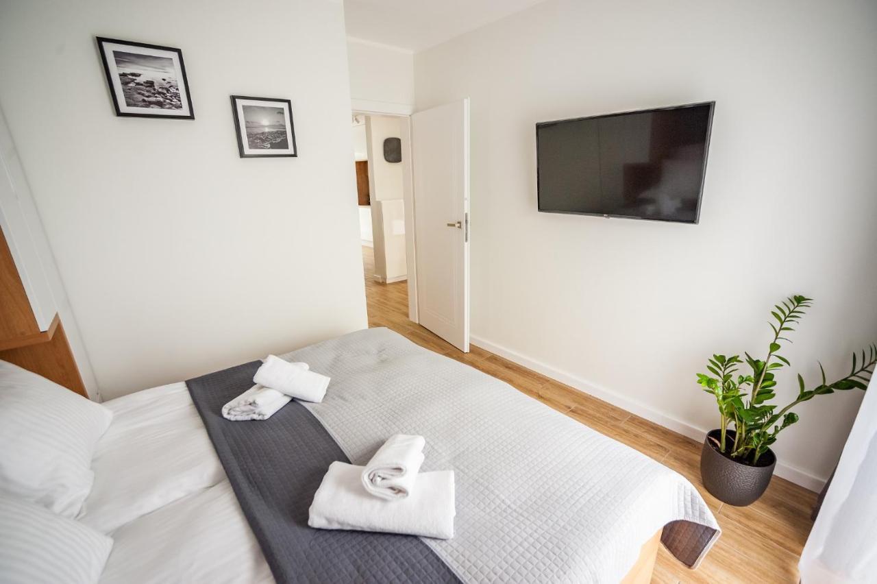 אוסטקה Apartamenty Baltyckie - Sloneczna Oaza - Parking, Taras, Ogrod, Wifi מראה חיצוני תמונה